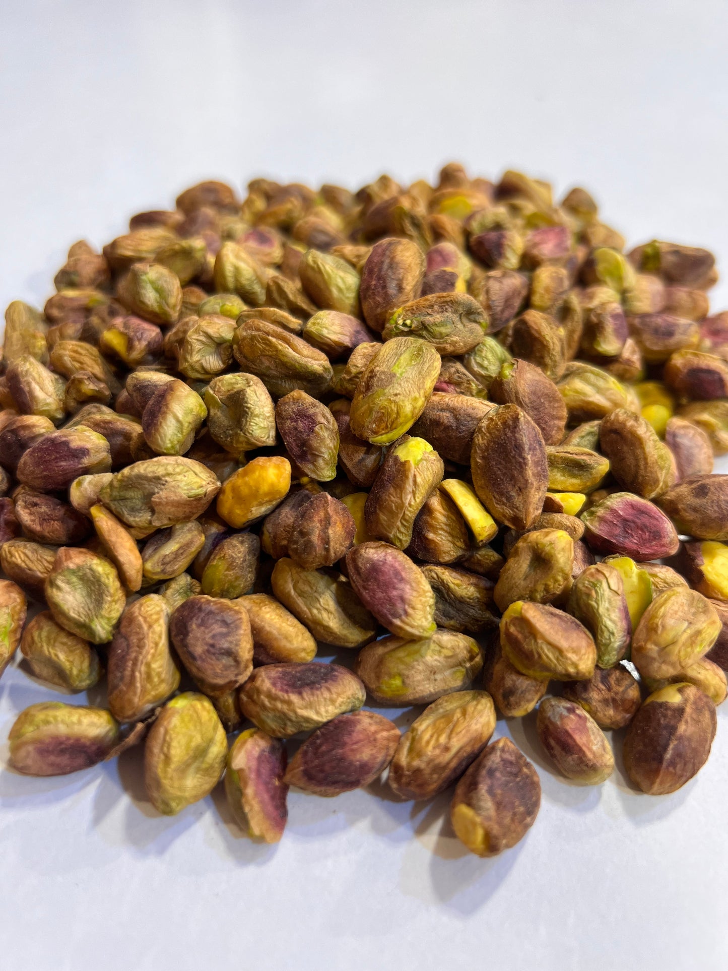 Pista Maghaz (Pistachio Kernels)
