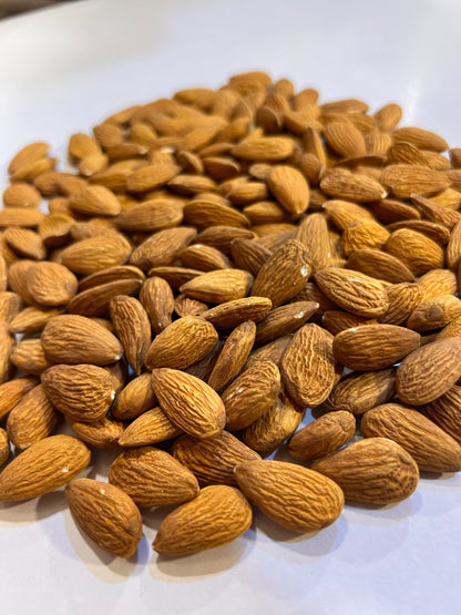American Badam Giri (California Almonds)