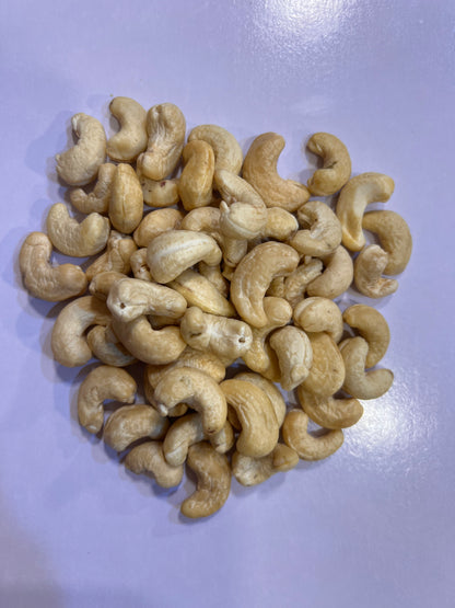 Kaju (Cashews)