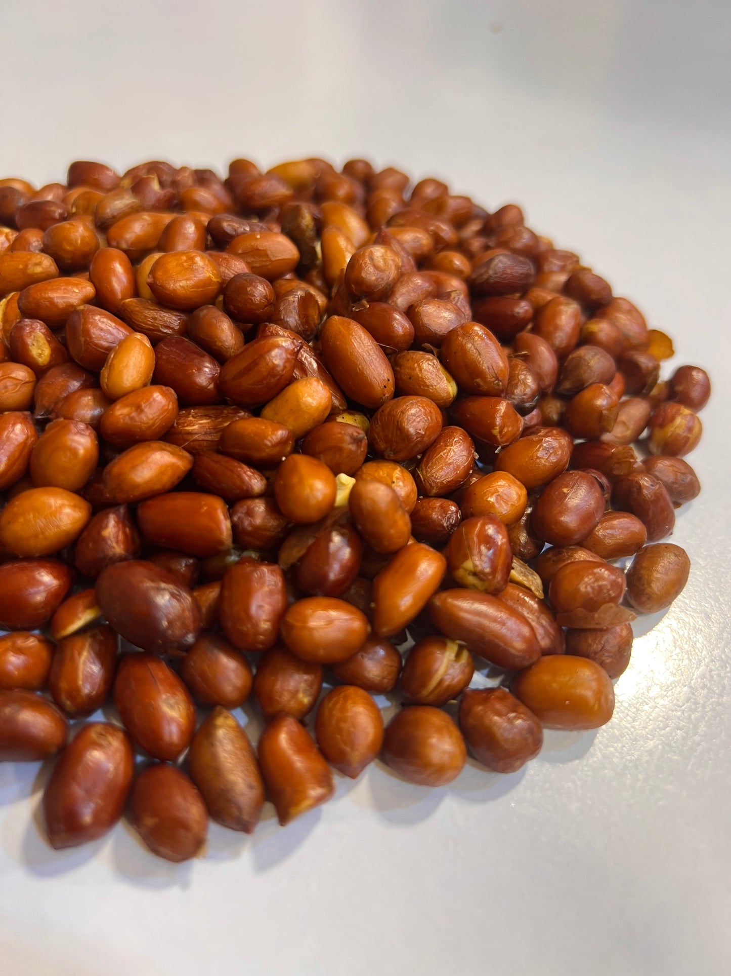 Roasted peanuts (mong phali)
